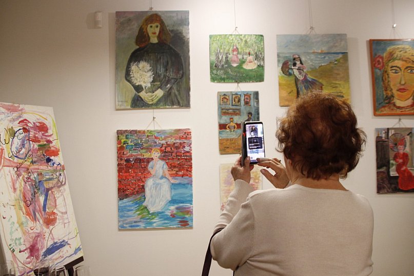 Wystawa pełna kolorów i emocji