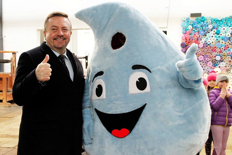 Mali odkrywcy i wodne eksperymenty z PGK