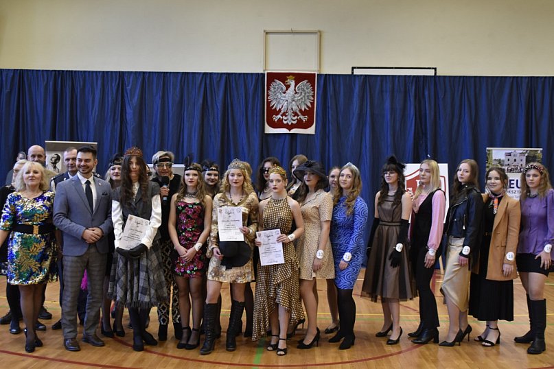 "Dzień Patrona" w LO im. Czesława Tańskiego w Puszczy Mariańskiej