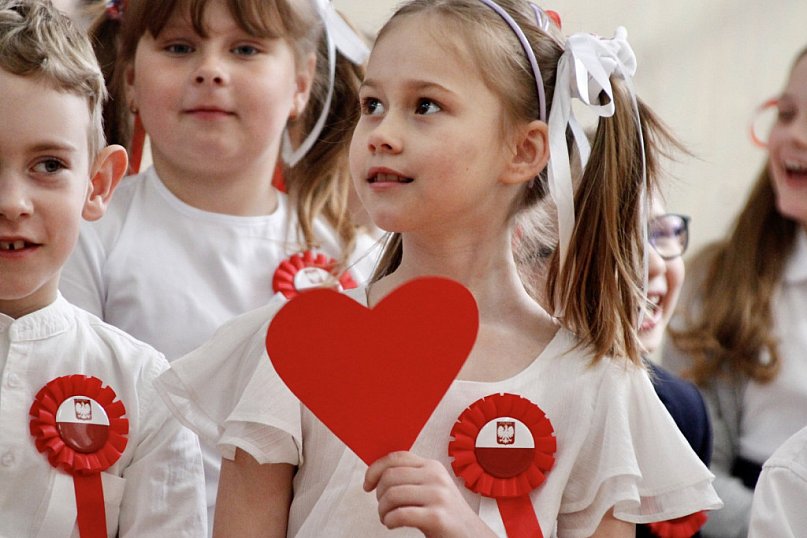 Święto Konstytucji 3 Maja w Szóstce