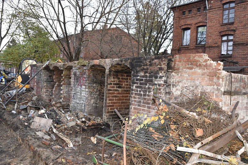 Kontynuowane są podwórkowe marzenia