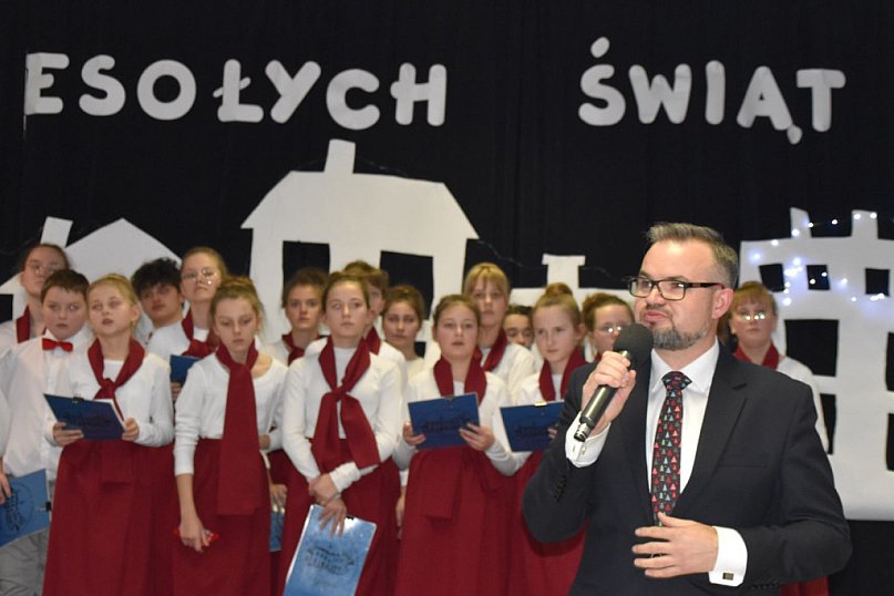 Czas radujących się serc i podniosłych słów