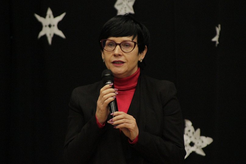 SP nr 6 : Jasełka z pięknym przesłaniem