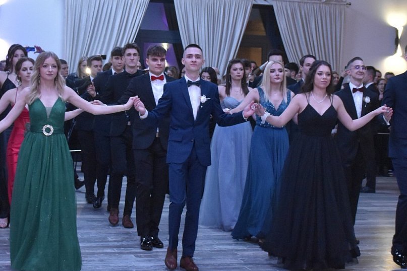 Witajcie w dorosłym życiu Kochani