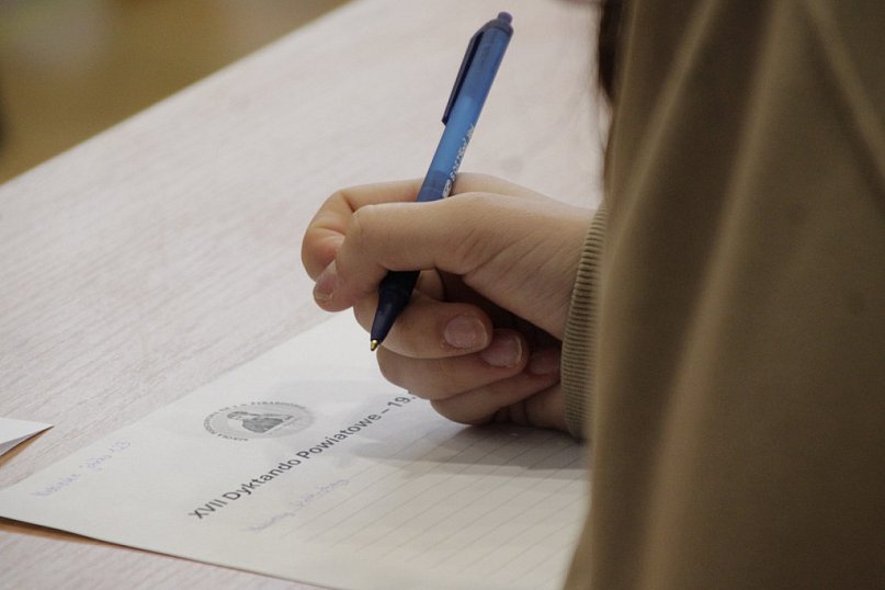 XVII edycja Powiatowego Dyktanda: Mazowieccy globtroterzy