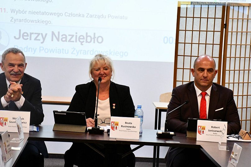 Polityczną władzę w powiecie zastąpili fachowcy