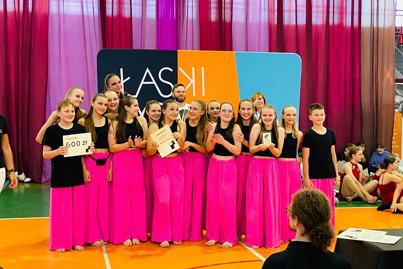 3 x złoto, czyli jak Szkoła MASH ART rozbiła BANK pucharów w Łasku!