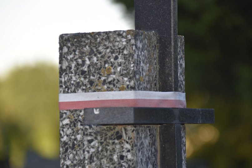 Pamiętano o mogiłach żołnierzy &quot;Cudu na Wisłą&quot; 