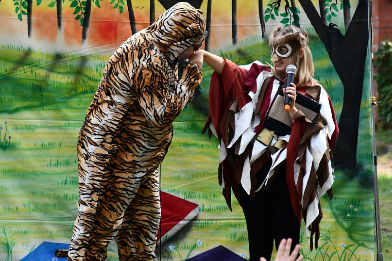 Piknik z biblioteką. Przedszkolaki na tropie literkowej afery