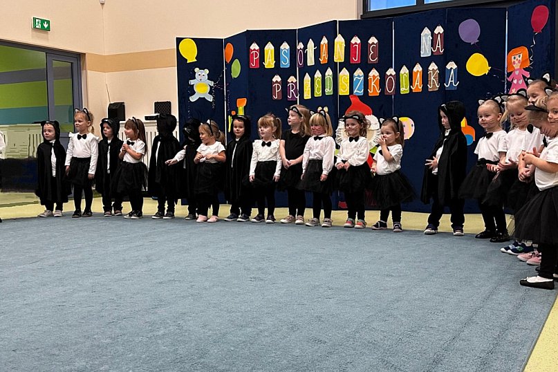 Pierwsze wielkie święto &quot;Kotków&quot; w Miejskim Przedszkolu Nr 6 w Żyrardowie!