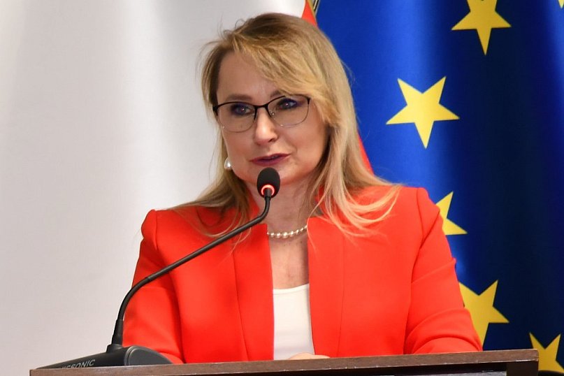 Minął rok, a z wojny zrobił się pokój