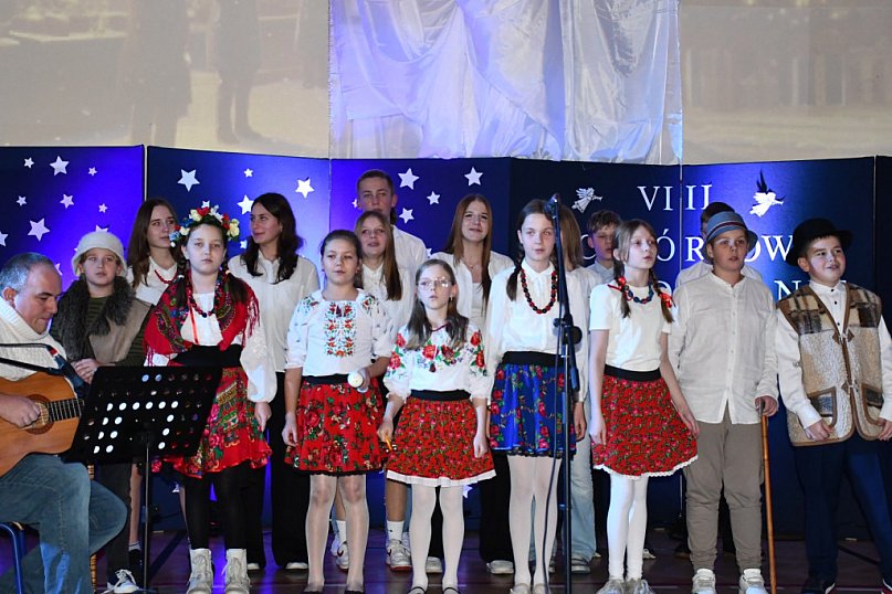 VIII Czwórkowe Kolędowanie - nastrojowy  wieczór w SP nr 4