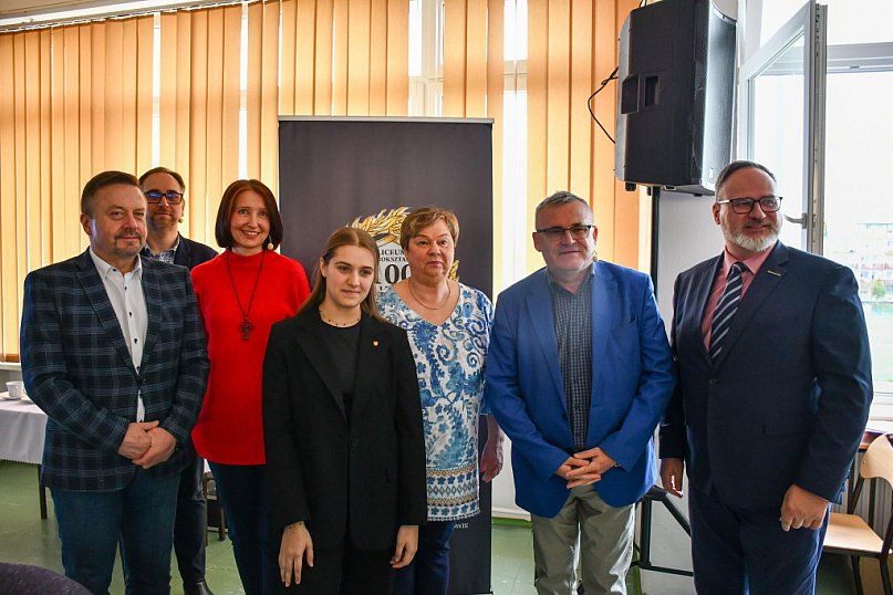 Młodzież rozmawia o UE