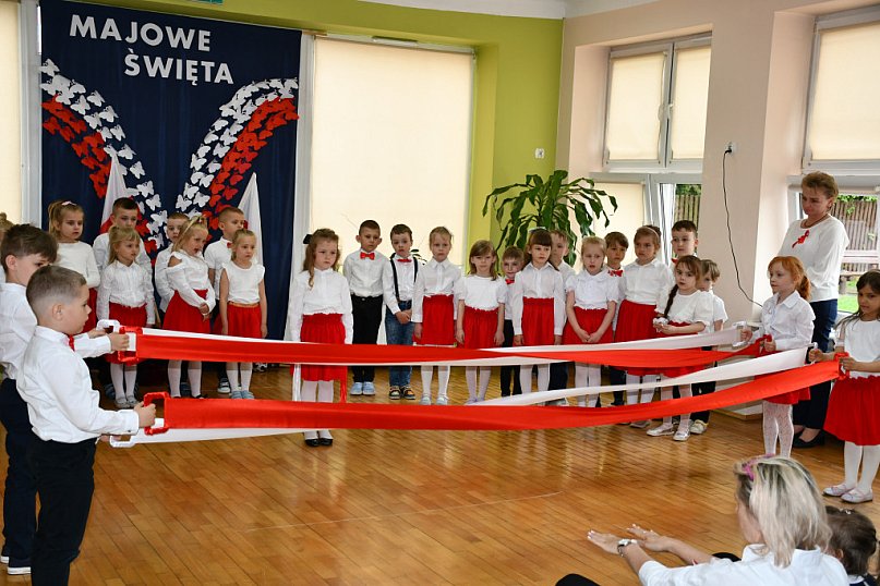 Patriotyczne Świętowanie w Słonecznym Przedszkolu