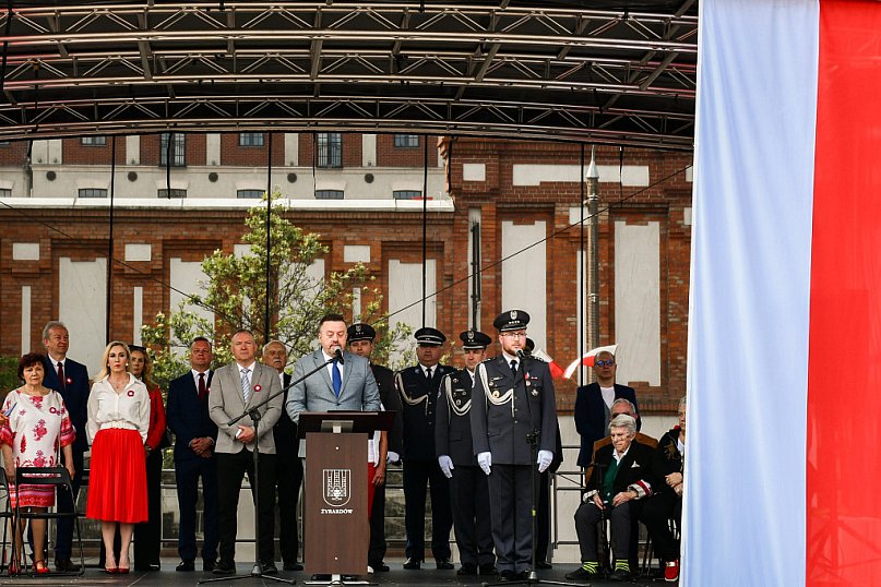 Duma i tradycja – 3 Maja w Żyrardowie