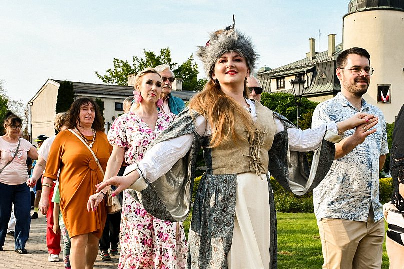 Poloneza czas zacząć!