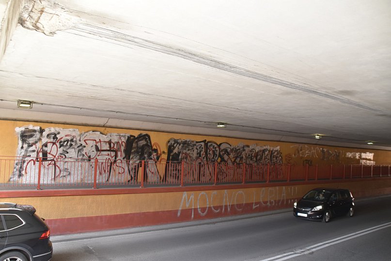 Wandale wrócili do żyrardowskiego tunelu