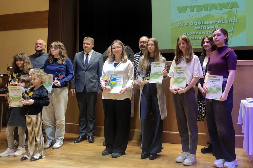 Tytuły „Talent Roku 2025” dla plastyczek z MłDK-u