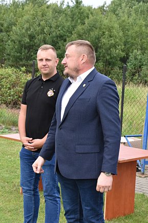 Piłkarski Mistrza Powiatu to strażacy z OSP Piekary-3437