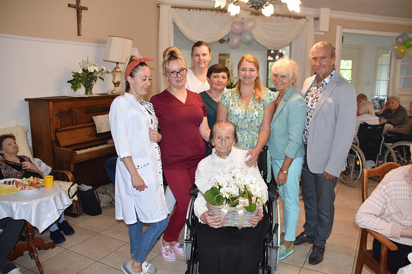 W „Henrym” - 100. urodziny pani Genowefy