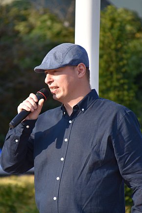 100 manifestantów skandowało „Polska dla Polaków”-3519