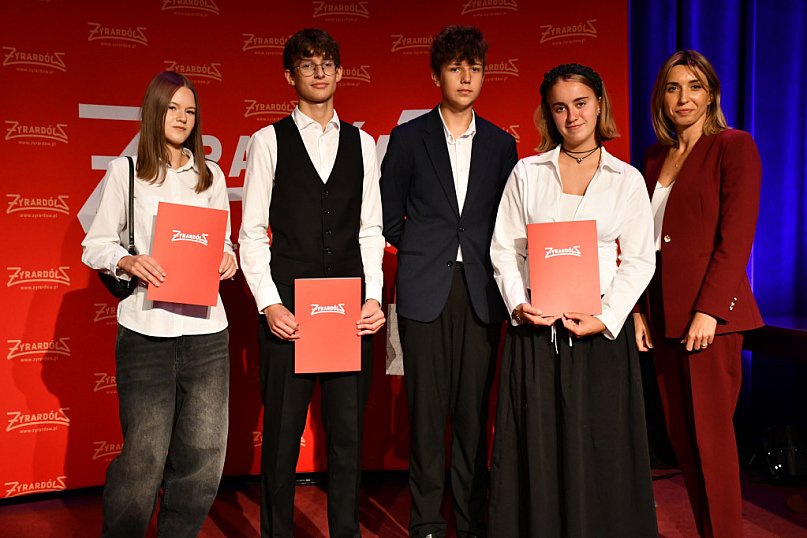 Najlepsi absolwenci żyrardowskich szkół