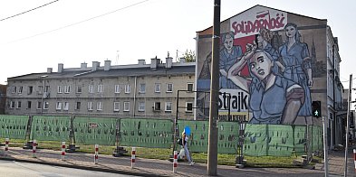 Mural „Solidarności” wraca do Żyrardowa -45205