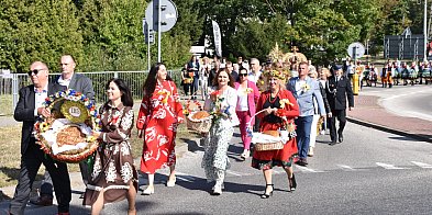 Tradycyjne i piękne „Święto Chleba” w Radziejowicach -45212