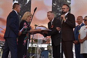 W Wiskitkach dla nikogo nie zabrakło dożynkowego chleba-3591