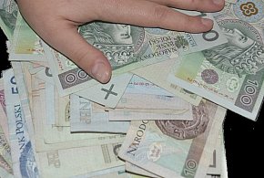 „Makler” wyłudził 86 tysięcy-45998