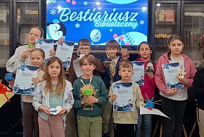 O bestiach i stworach w bibliotece