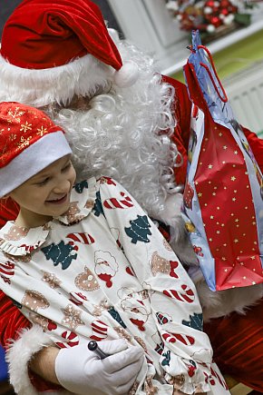 Mikołaj w świetlicy TPD-3973