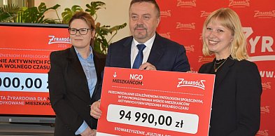 Prezydent przekazał 900 tysięcy na czynienie dobra