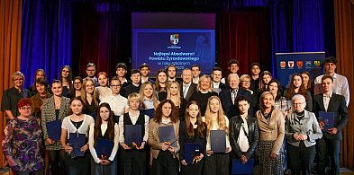 Młodzi, zdolni i ambitni – najlepsi z najlepszych!-45564