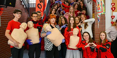 Profilaktyka i pierwsza pomoc w centrum uwagi-45738