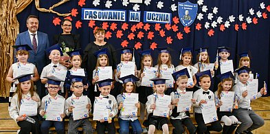 Pasowanie na ucznia w Jedynce-45819
