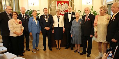 Złote Gody – pięć historii pisanych miłością-46534