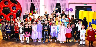 Burmistrzowski bal nad bale - karnawałowa magia dla dzieci w Wiskitkach