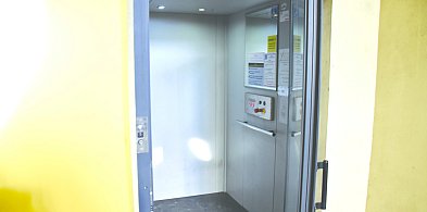 Stał się „cud” - działają windy na peronach w Żyrardowie