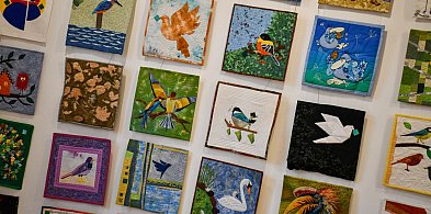 Wystawa patchworków „Ptasi Świat”