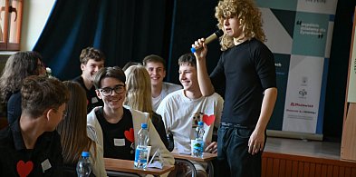 Młodzieżowe „1 z10”