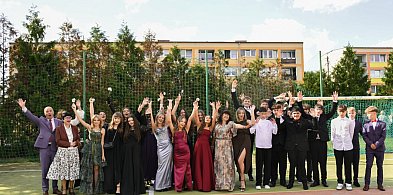 Bal ósmoklasistów w Siódemce