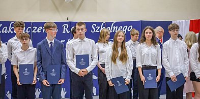 Z dumą i wzruszeniem żegnają "Czwóreczkę"