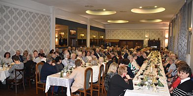 Jak w cudownej rodzinie – same piękne gesty-46383