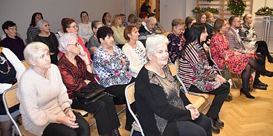 Do seniorów też przyszedł Święty Mikołaj-46434