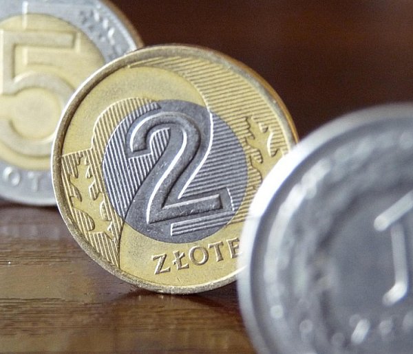 Ulga podatkowa dla wybranych emerytów. W Senacie już jest pomysł-45387