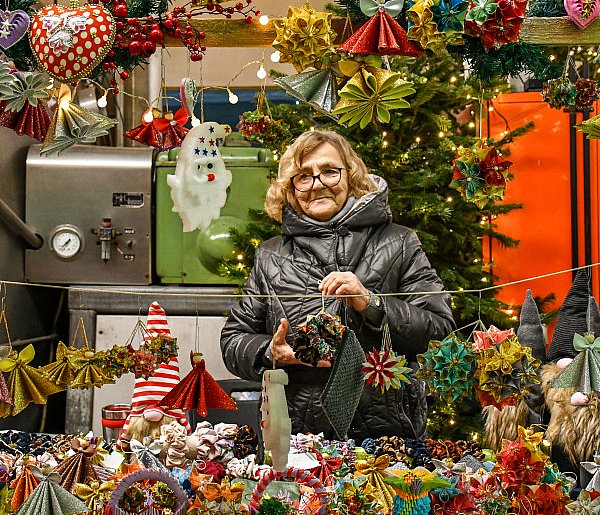 Gdy dawna fabryka zamienia się w  krainę Mikołaja-46308