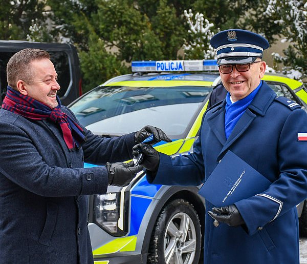 Żyrardów inwestuje w bezpieczeństwo: nowe radiowozy dla Policji
