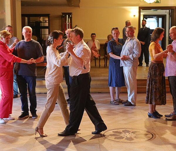 Majówkowa milonga w Resursie