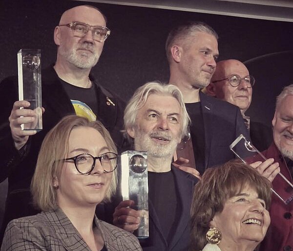 Krajewski nie zwalnia...